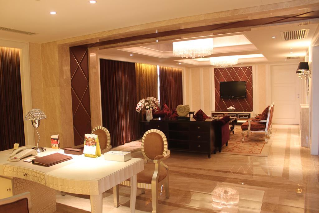 Zhengzhou Yuehai Hotel Екстер'єр фото