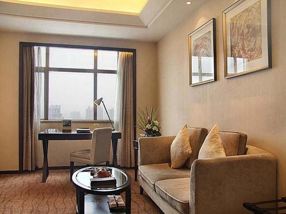 Zhengzhou Yuehai Hotel Екстер'єр фото